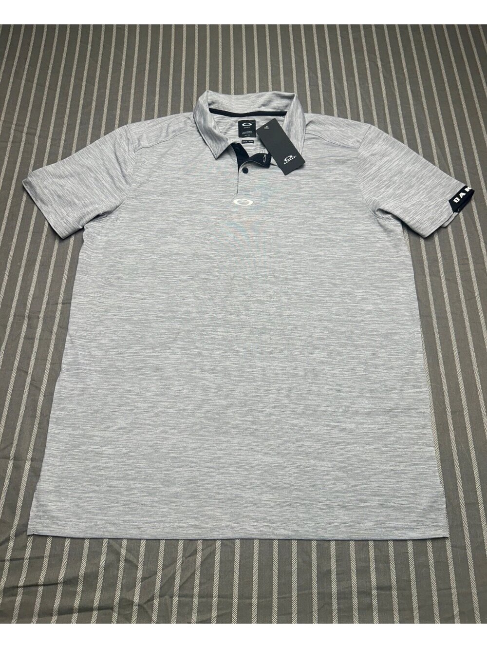 Oakley Gravity Men's Golf Polo Shirt Size XL NWT